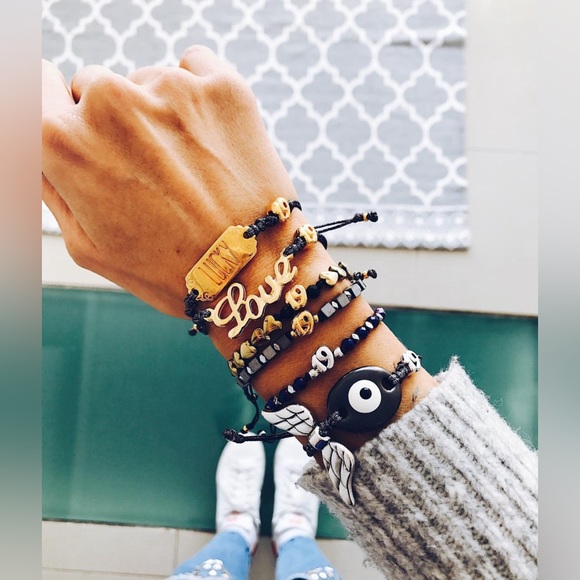 STYLE ME - JADAโ S CLOSET - Picture 9 of 16